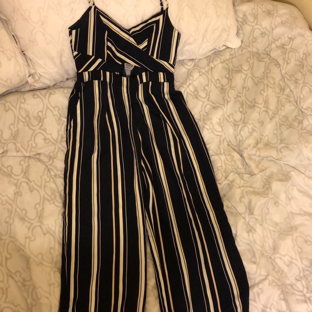 Jump suit